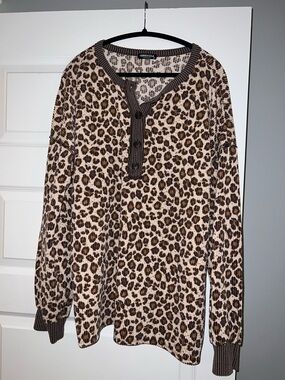 Cheetah Print Henley Thermal Top - Brown & Cream 2X